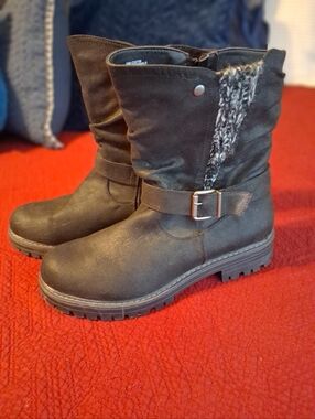 Women's Cliffs Black Casual Mid-Calf Buckle Boots 10M